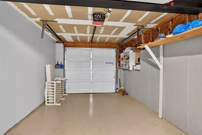 22 Byron St, Worcester, MA 01605 - Photo 21
