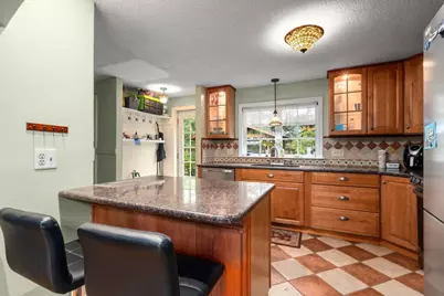 43 Winsor St, Ludlow, MA 01056 - Photo 23