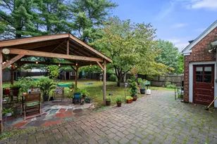 43 Winsor St, Ludlow, MA 01056 - Photo 7