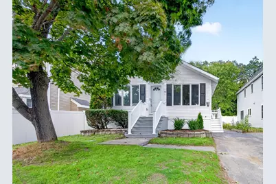 72 Arcadia Ave, Waltham, MA 02452 - Photo 1
