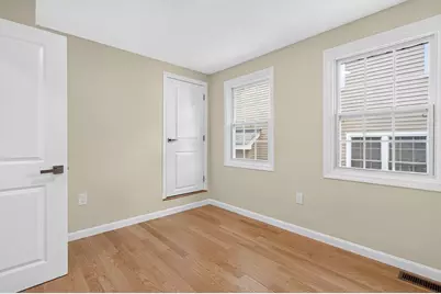 72 Arcadia Ave, Waltham, MA 02452 - Photo 19
