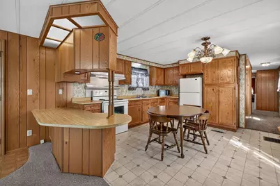 151 Easy St, Raynham, MA 02767 - Photo 9