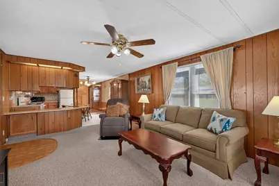 151 Easy St, Raynham, MA 02767 - Photo 5