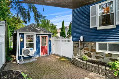 47 Sanford St, Melrose, MA 02176 - Photo 27