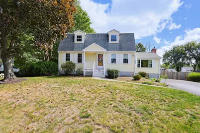 88 Darren Dr., Brockton, MA 02301 - Photo 3