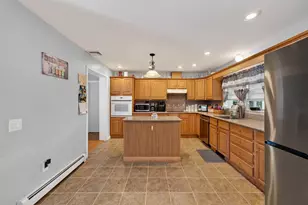 550 South St, Somerset, MA 02726 - Photo 9
