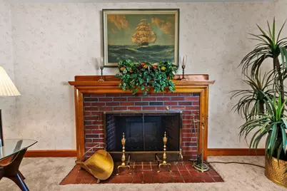 38 Bonavesta St, Lynn, MA 01905 - Photo 9