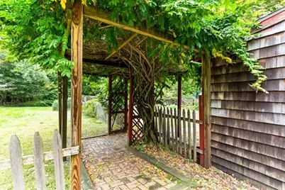 30 Cottage St, Medway, MA 02053 - Photo 21