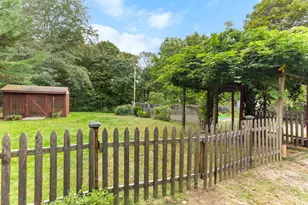 30 Cottage St, Medway, MA 02053 - Photo 23