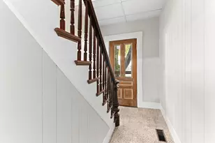 30 Cottage St, Medway, MA 02053 - Photo 9
