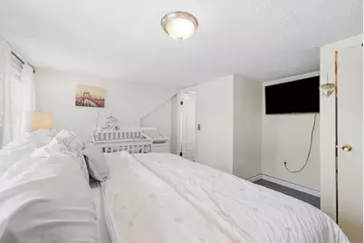 68 Alhambra Cir N, Agawam, MA 01001 - Photo 25