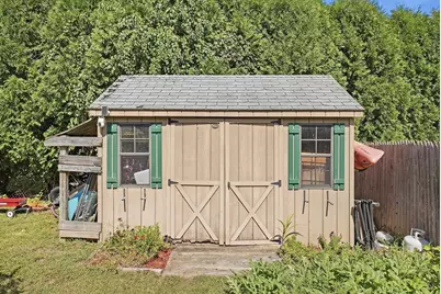 68 Alhambra Cir N, Agawam, MA 01001 - Photo 35