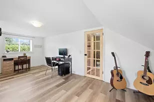 68 Alhambra Cir N, Agawam, MA 01001 - Photo 29