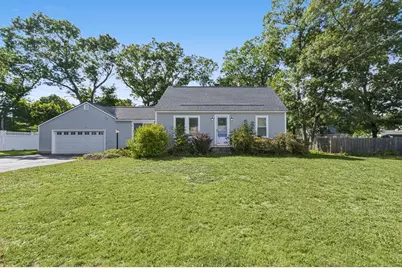 4 Amos St, Tewksbury, MA 01876 - Photo 1