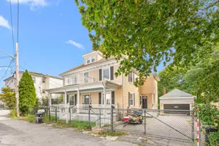 3 Huntington Pl, Brockton, MA 02301 - Photo 3