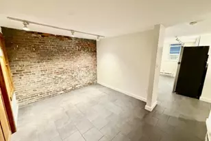 7 Thacher Ct, Boston, MA 02113 - Photo 5