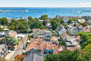 14 Court St, Provincetown, MA 02657 - Photo 11