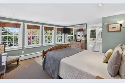 14 Court Street, Provincetown, MA 02657 - Photo 17