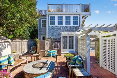 14 Court Street, Provincetown, MA 02657 - Photo 5