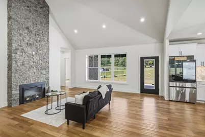 2238 Baptist Hill Rd, Palmer, MA 01069 - Photo 13