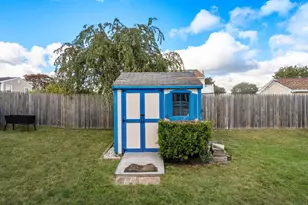 935 Allen St, Dartmouth, MA 02747 - Photo 29