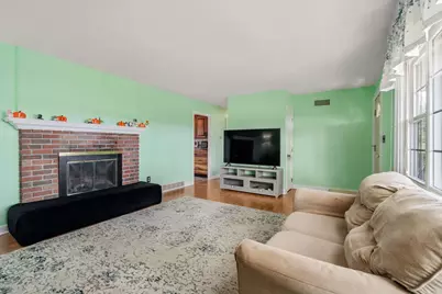 935 Allen St, Dartmouth, MA 02747 - Photo 11