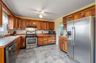 935 Allen St, Dartmouth, MA 02747 - Photo 7
