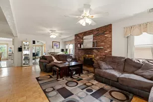 23 Putnam Rd, Somerville, MA 02145 - Photo 7