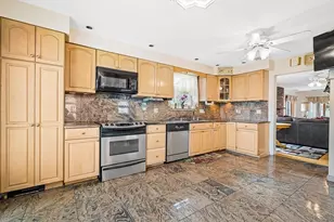 23 Putnam Rd, Somerville, MA 02145 - Photo 3