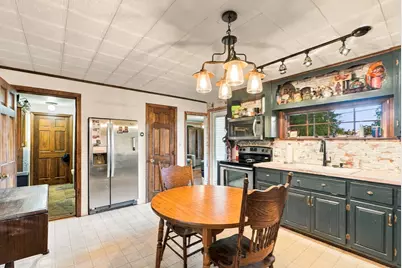 52 Central St, Millville, MA 01529 - Photo 37