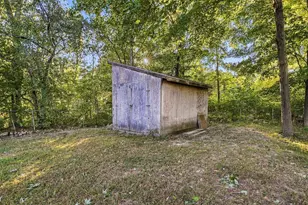 52 Central St, Millville, MA 01529 - Photo 5