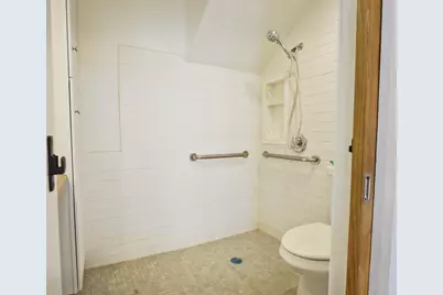 82 Hawthorne St, Malden, MA 02148 - Photo 7