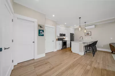 142 Main St #4, Amesbury, MA 01913 - Photo 5