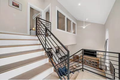 142 Main St #4, Amesbury, MA 01913 - Photo 17