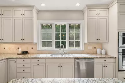 11 Tappan Wy, Lynnfield, MA 01940 - Photo 11