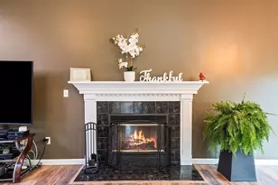 37 Moreland Green Dr, Worcester, MA 01609 - Photo 11