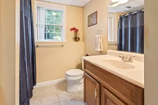 37 Moreland Green Dr, Worcester, MA 01609 - Photo 27