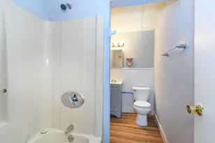 52 & 52 5 Wall St, Worcester, MA 01604 - Photo 9