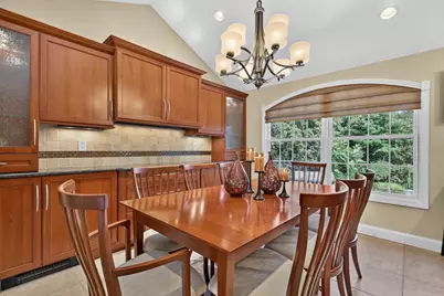 41 Fox Run, Tewksbury, MA 01876 - Photo 9