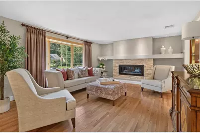 41 Fox Run, Tewksbury, MA 01876 - Photo 3