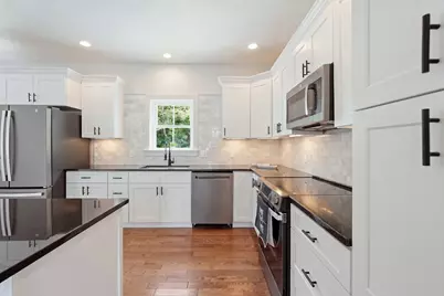 37 N. Sullivan Rd, Charlton, MA 01507 - Photo 7