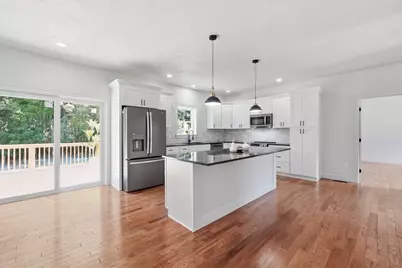 37 N. Sullivan Rd, Charlton, MA 01507 - Photo 5