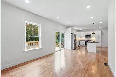 37 N. Sullivan Rd, Charlton, MA 01507 - Photo 9