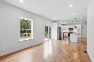 37 N Sullivan Rd, Charlton, MA 01507 - Photo 9