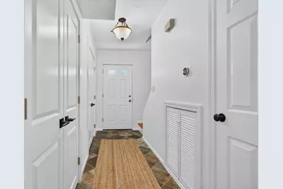 46 Tinson Rd #9, Quincy, MA 02169 - Photo 3