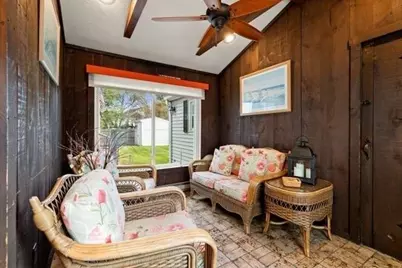 15 Marlboro Rd, Woburn, MA 01801 - Photo 23