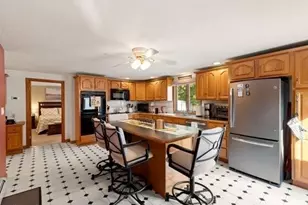 15 Marlboro Rd, Woburn, MA 01801 - Photo 17