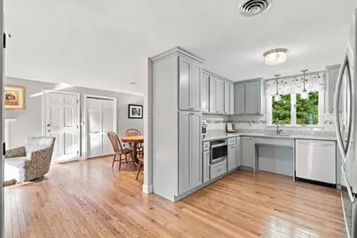 402 Prince Hinckley Rd, Barnstable, MA 02632 - Photo 11