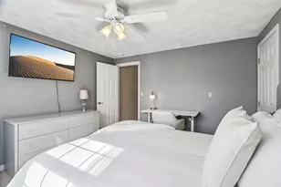 28 Hampden Ave, Burlington, MA 01803 - Photo 17