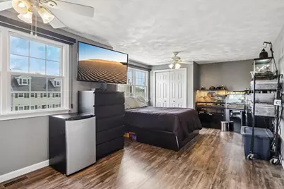 28 Hampden Ave, Burlington, MA 01803 - Photo 23